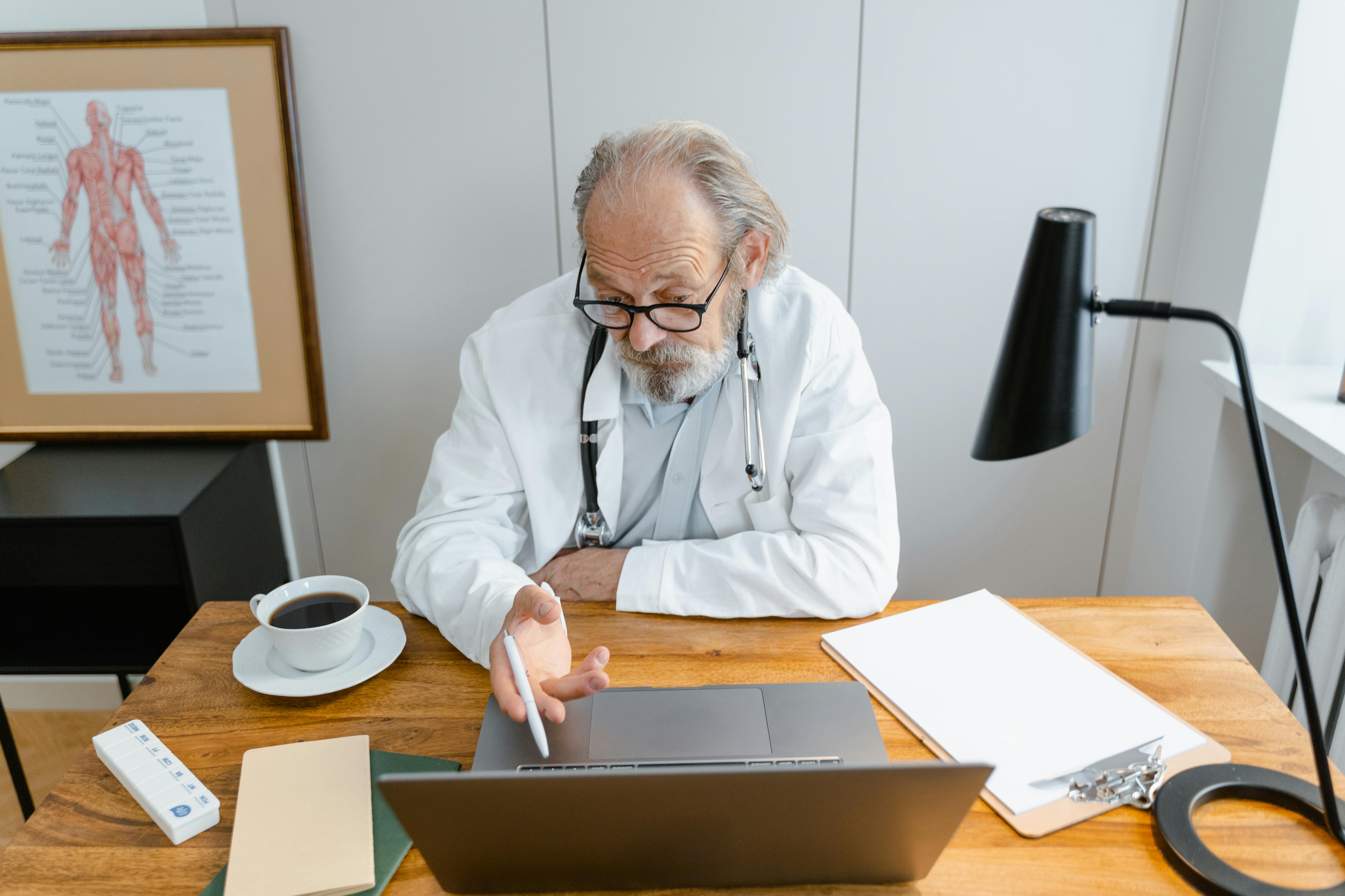 Online Health and Fitness Consultancy